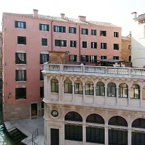 Aparthotel Corte Grimani