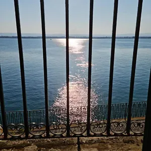 La Finestra Sul Mare Di Alfeo Syracuse